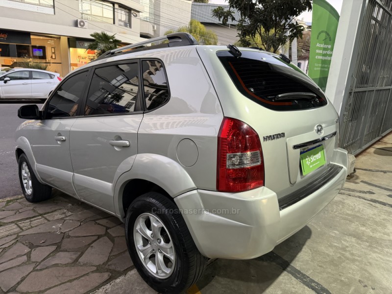 TUCSON 2.0 MPFI GLS 16V 143CV 2WD FLEX 4P AUTOMÁTICO - 2012 - BENTO GONçALVES