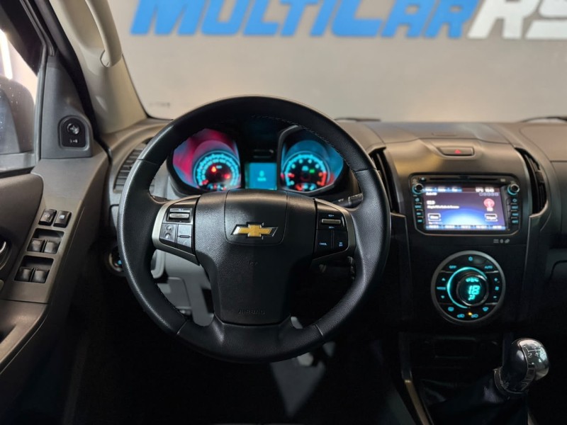 S10 2.4 LTZ 4X2 CD 8V FLEX 4P MANUAL - 2014 - ESTâNCIA VELHA