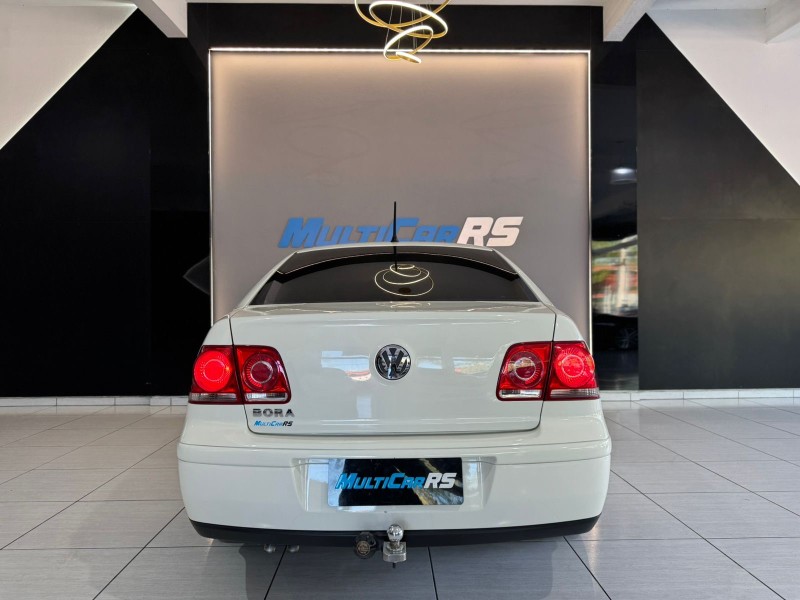 BORA 2.0 MI 8V FLEX 4P AUTOMÁTICO - 2008 - ESTâNCIA VELHA