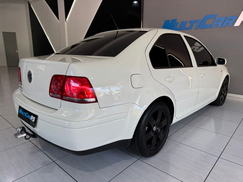 BORA 2.0 MI 8V FLEX 4P AUTOMÁTICO - 2008 - ESTâNCIA VELHA