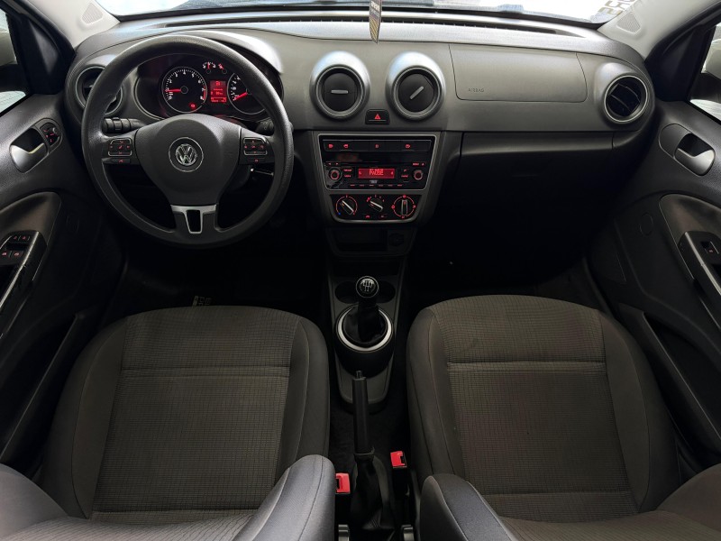 GOL 1.6 MI HIGHLINE 8V FLEX 4P MANUAL - 2014 - FELIZ