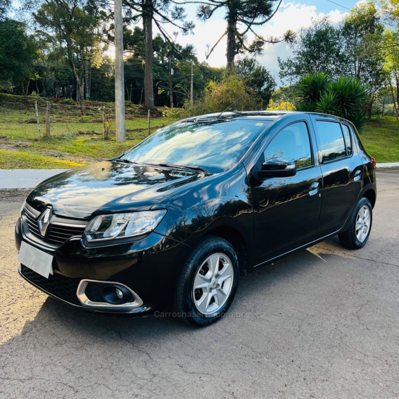 sandero 1.6 dynamique 8v flex 4p manual 2015 nova prata