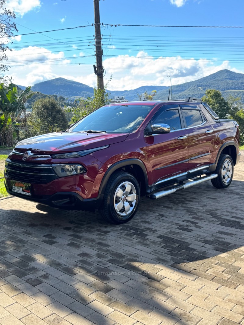 TORO 1.8 16V EVO FLEX FREEDOM AUTOMÁTICO - 2017 - ENCANTADO
