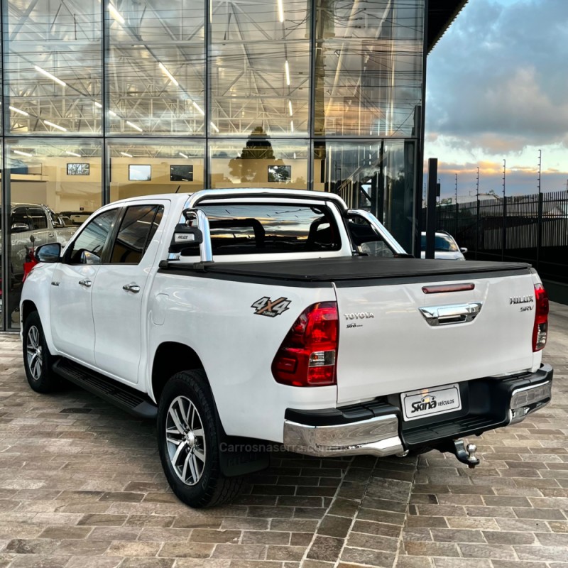 HILUX 2.8 SRV 4X4 CD 16V DIESEL 4P AUTOMÁTICO - 2020 - VACARIA