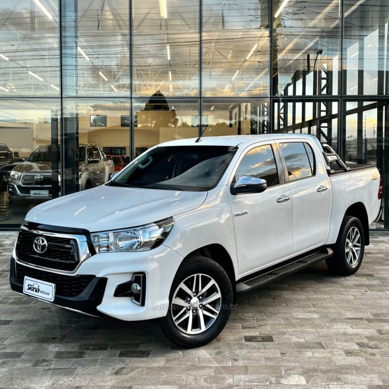 hilux 2.8 srv 4x4 cd 16v diesel 4p automatico 2020 vacaria