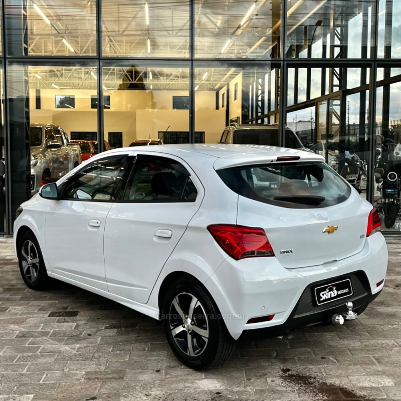 ONIX 1.4 MPFI LTZ 8V FLEX 4P AUTOMÁTICO - 2019 - VACARIA