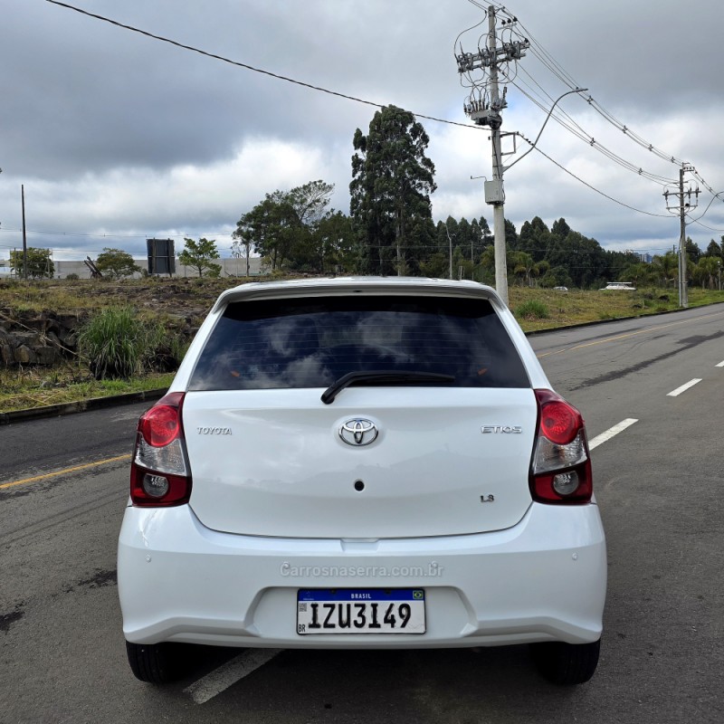 ETIOS 1.3 X 16V FLEX 4P MANUAL - 2020 - CAXIAS DO SUL