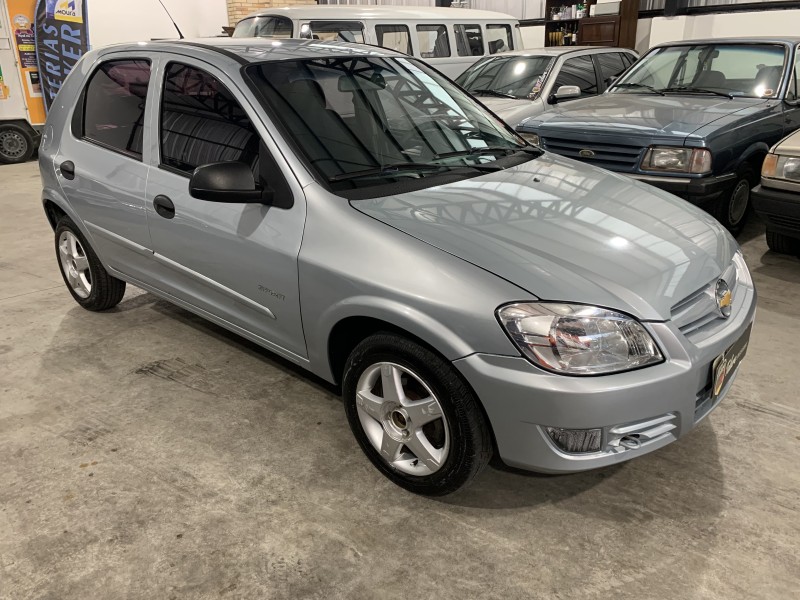 CELTA 1.0 MPFI SPIRIT 8V FLEX 4P MANUAL - 2011 - CAXIAS DO SUL