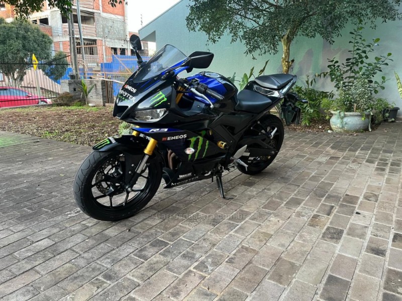 YZF R3 ABS