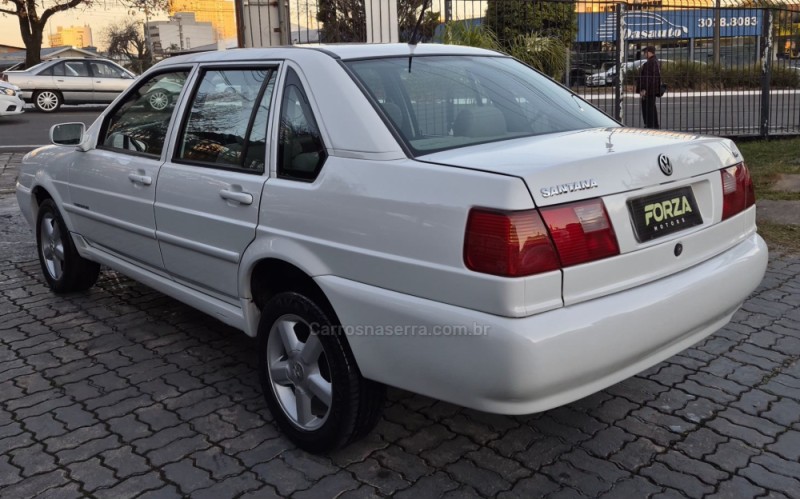 SANTANA 1.8 MI 8V ÁLCOOL 4P MANUAL - 2003 - CAXIAS DO SUL
