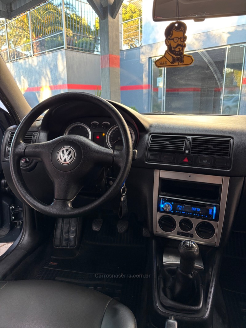GOLF 1.6 MI FLASH 8V FLEX 4P MANUAL - 2006 - HARMONIA