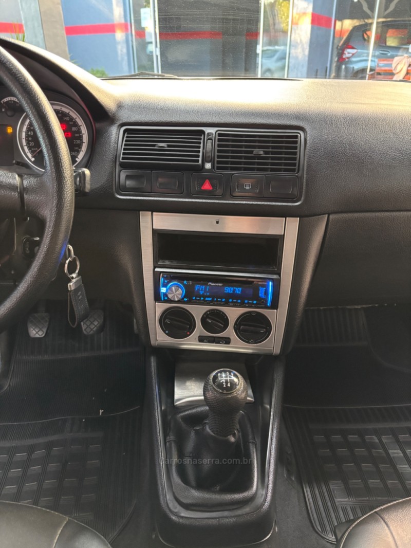 GOLF 1.6 MI FLASH 8V FLEX 4P MANUAL - 2006 - HARMONIA