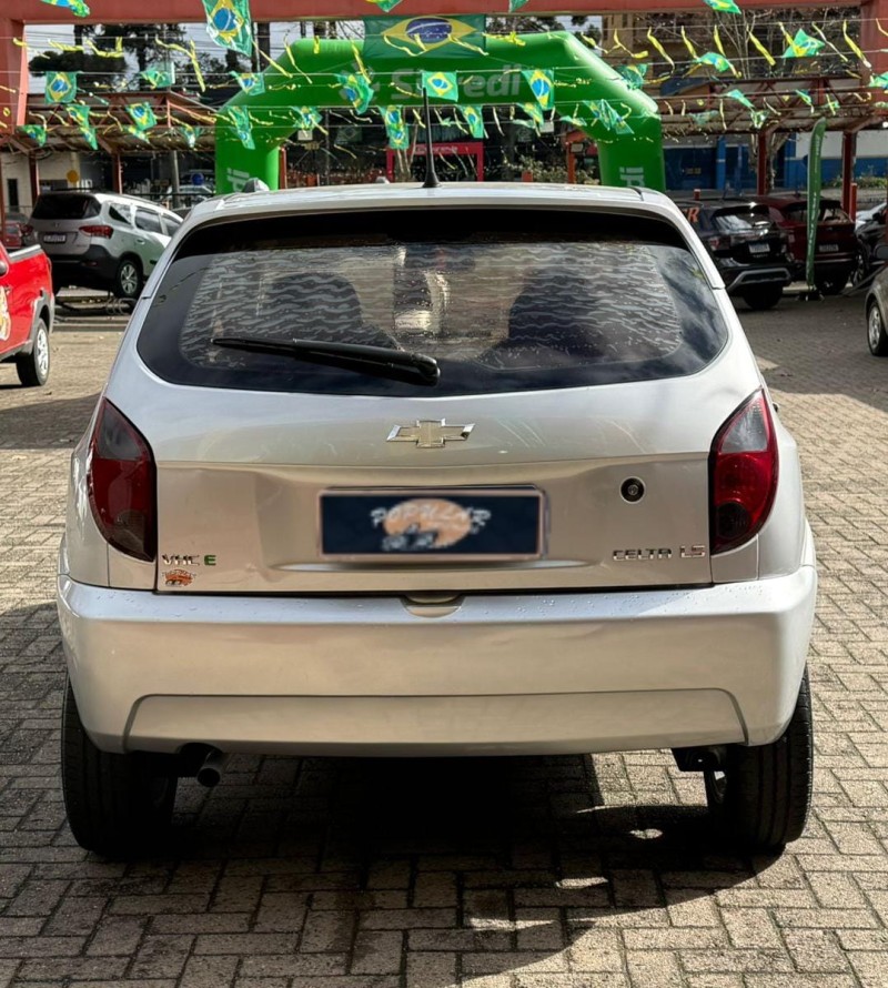 CELTA 1.0 MPFI LS 8V FLEX 2P MANUAL - 2013 - CANELA