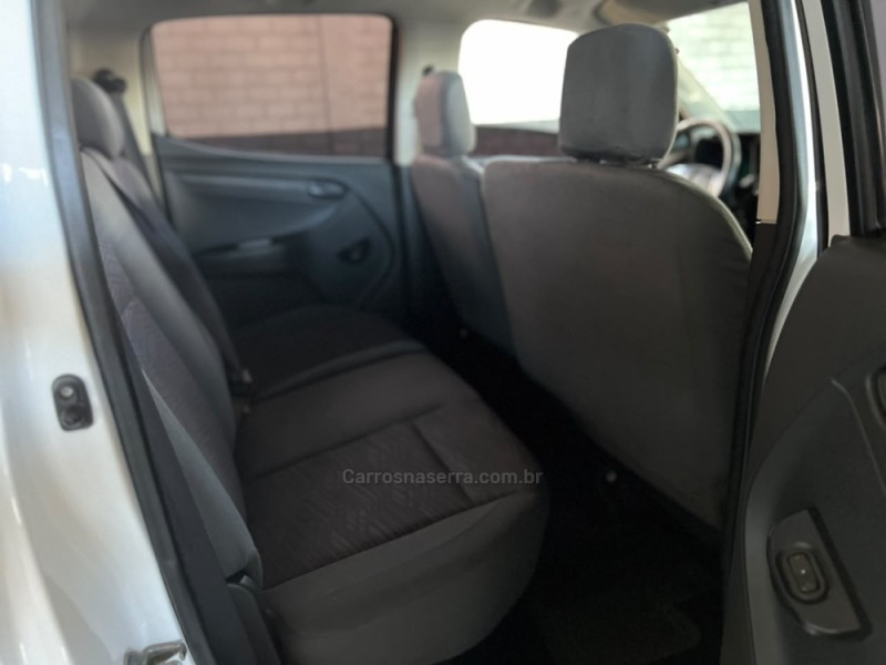 S10 2.8 LS 4X4 CD 16V TURBO DIESEL 4P MANUAL - 2015 - CAXIAS DO SUL