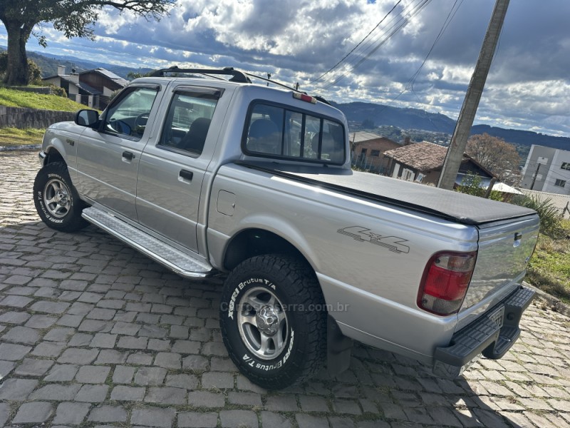 RANGER 2.8 XLT 4X4 CD 8V TURBO INTERCOOLER DIESEL 4P MANUAL - 2002 - SãO MARCOS