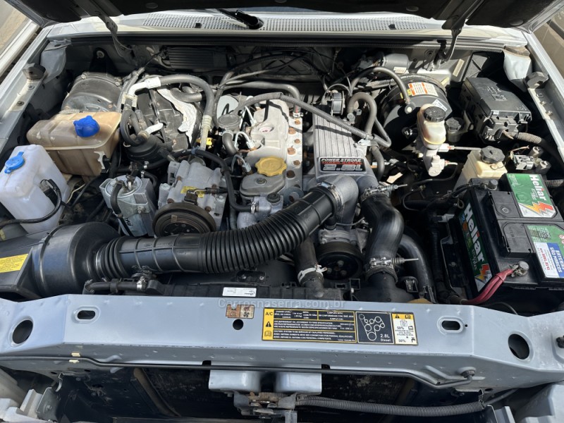 RANGER 2.8 XLT 4X4 CD 8V TURBO INTERCOOLER DIESEL 4P MANUAL - 2002 - SãO MARCOS