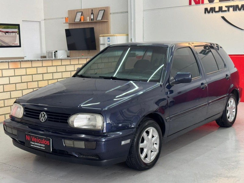 GOLF 1.8 MI GL 8V GASOLINA 4P MANUAL - 1998 - CAXIAS DO SUL