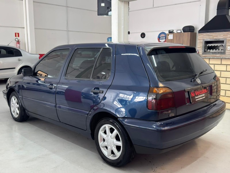 GOLF 1.8 MI GL 8V GASOLINA 4P MANUAL - 1998 - CAXIAS DO SUL