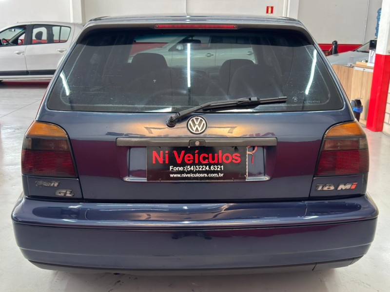 GOLF 1.8 MI GL 8V GASOLINA 4P MANUAL - 1998 - CAXIAS DO SUL