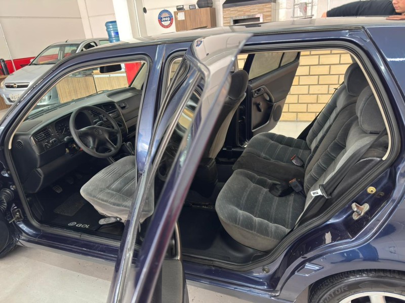 GOLF 1.8 MI GL 8V GASOLINA 4P MANUAL - 1998 - CAXIAS DO SUL