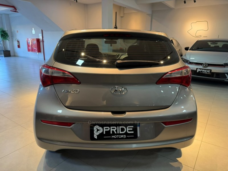 HB20 1.0 COMFORT PLUS 12V FLEX 4P MANUAL - 2017 - CAXIAS DO SUL
