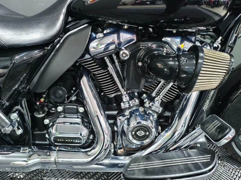STREET GLIDE  - 2017 - NOVO HAMBURGO