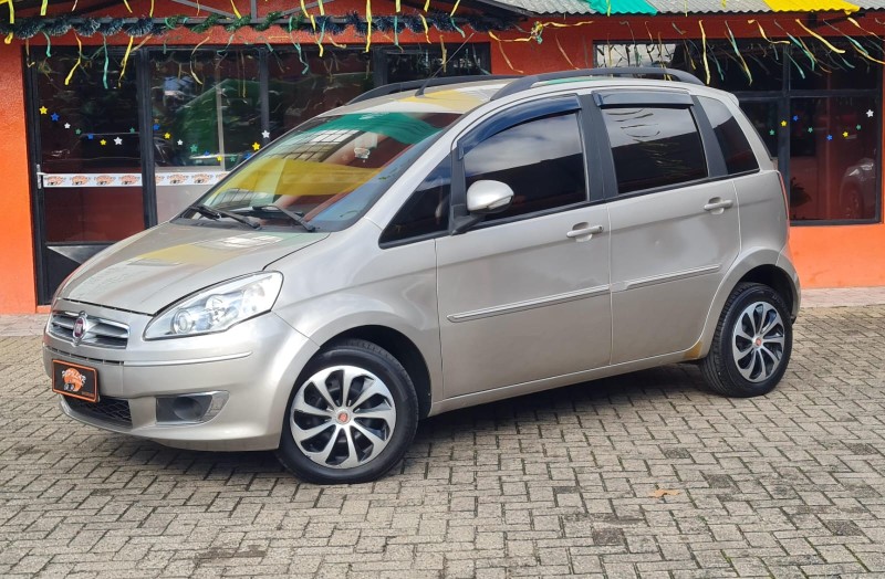 IDEA 1.4 MPI ATTRACTIVE 8V FLEX 4P MANUAL - 2015 - CANELA