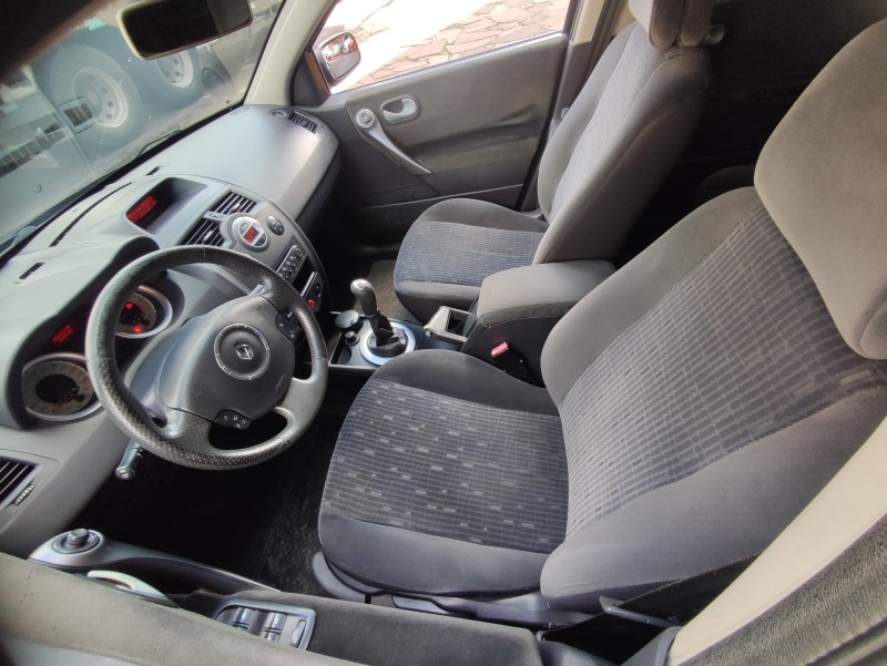 MÉGANE 1.6 DYNAMIQUE GRAND TOUR 16V FLEX 4P MANUAL - 2012 - CAXIAS DO SUL