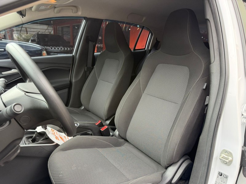 ONIX 1.0 LT 12V FLEX 4P MANUAL - 2023 - CANELA