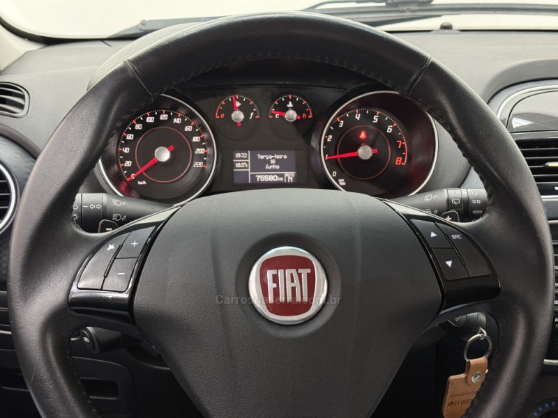 PUNTO 1.8 SPORTING 16V FLEX 4P AUTOMATIZADO - 2016 - SANTA CRUZ DO SUL