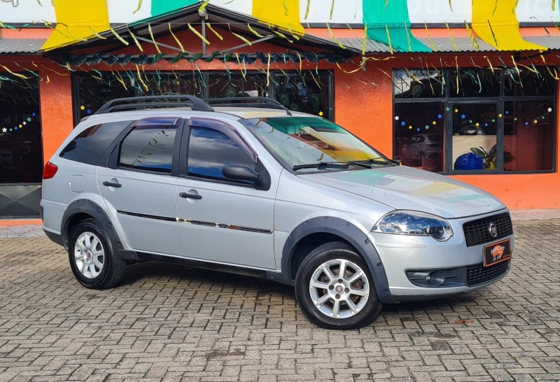 PALIO 1.4 MPI TREKKING WEEKEND 8V FLEX 4P MANUAL