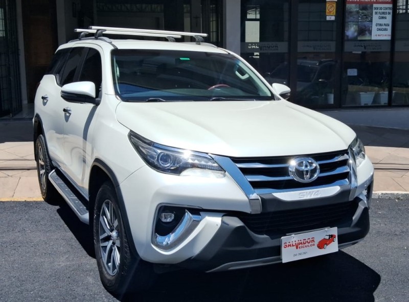 hilux sw4 2.8 srx 4x4 7 lugares 16v turbo intercooler diesel 4p automatico 2018 flores da cunha