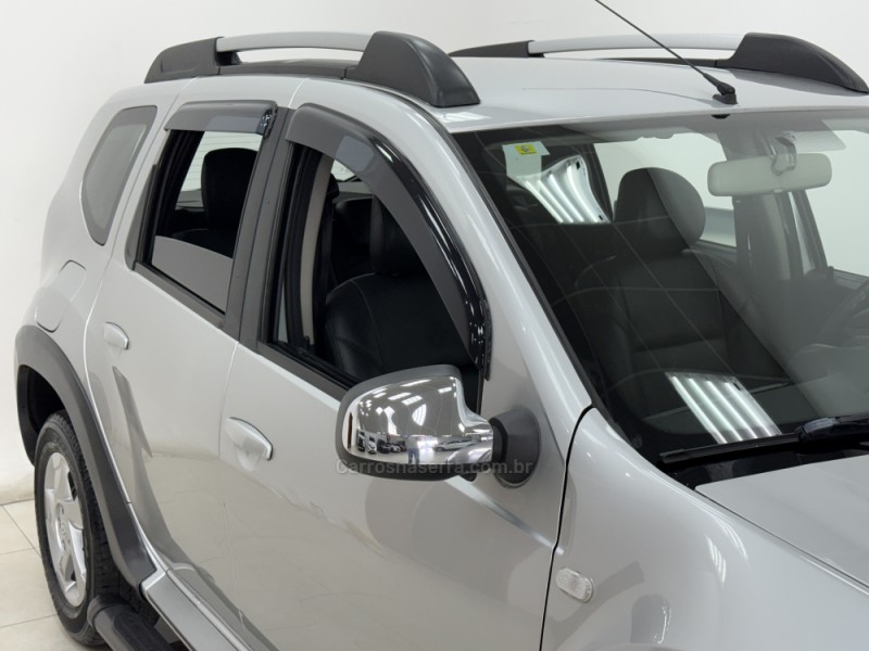 DUSTER 1.6 DYNAMIQUE 4X2 16V FLEX 4P MANUAL - 2015 - SANTA CRUZ DO SUL