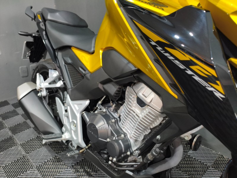 CB 300F TWISTER ABS - 2023 - NOVO HAMBURGO