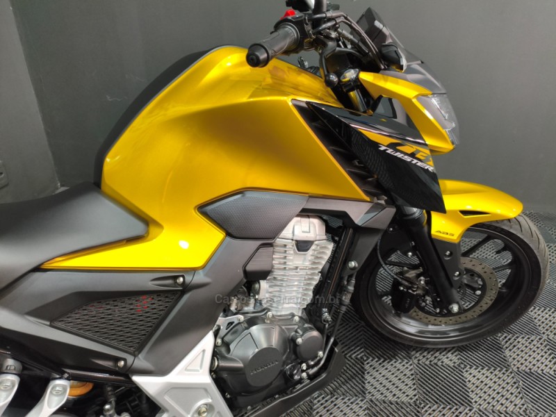 CB 300F TWISTER ABS - 2023 - NOVO HAMBURGO