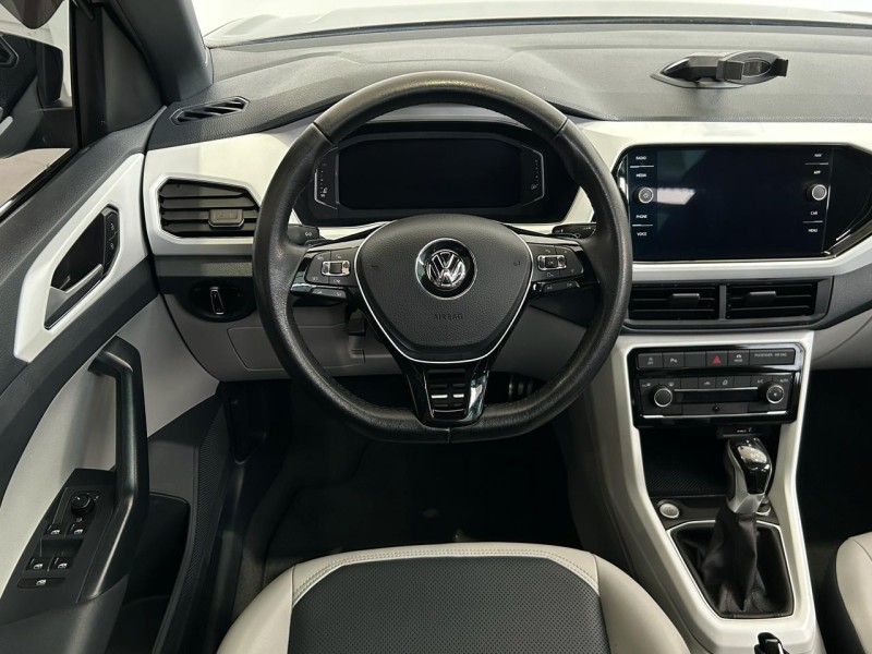 T-CROSS 1.4 HIGHLINE TSI 16V FLEX 4P AUTOMÁTICO - 2020 - CAXIAS DO SUL