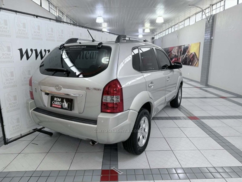 TUCSON 2.0 MPFI GLS 16V 143CV 2WD FLEX 4P AUTOMÁTICO - 2009 - PORTO ALEGRE