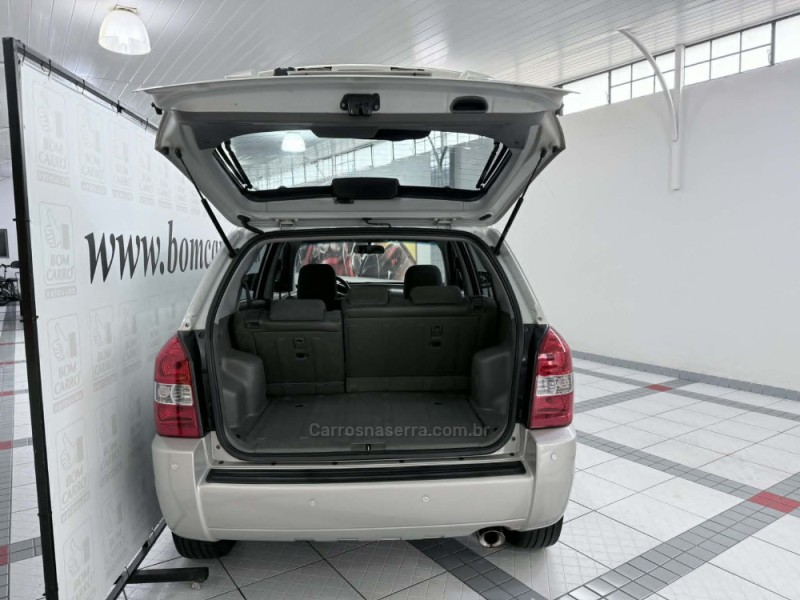 TUCSON 2.0 MPFI GLS 16V 143CV 2WD FLEX 4P AUTOMÁTICO - 2009 - PORTO ALEGRE
