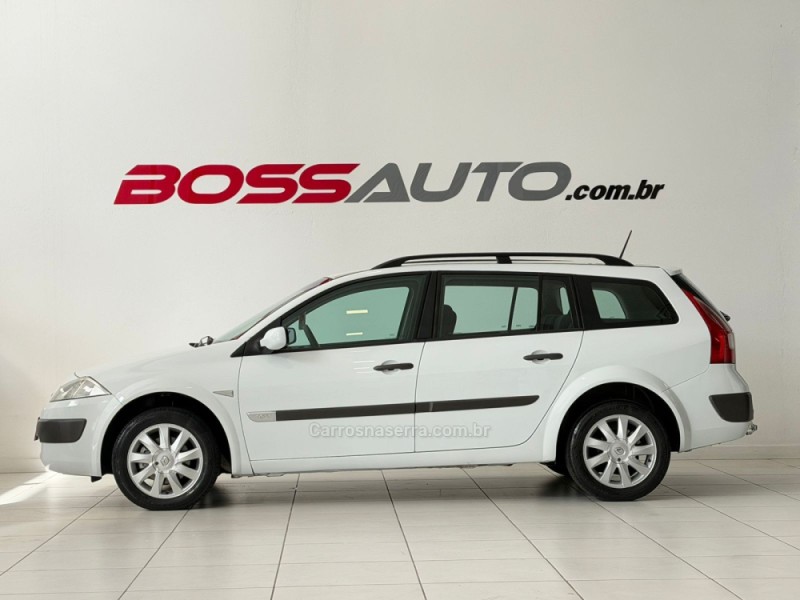 MÉGANE 1.6 DYNAMIQUE GRAND TOUR 16V FLEX 4P MANUAL - 2010 - CAXIAS DO SUL