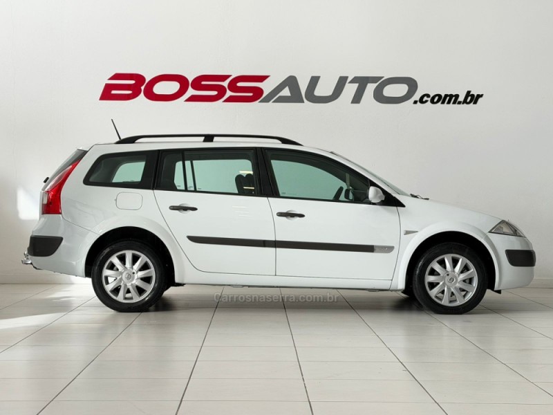 MÉGANE 1.6 DYNAMIQUE GRAND TOUR 16V FLEX 4P MANUAL - 2010 - CAXIAS DO SUL