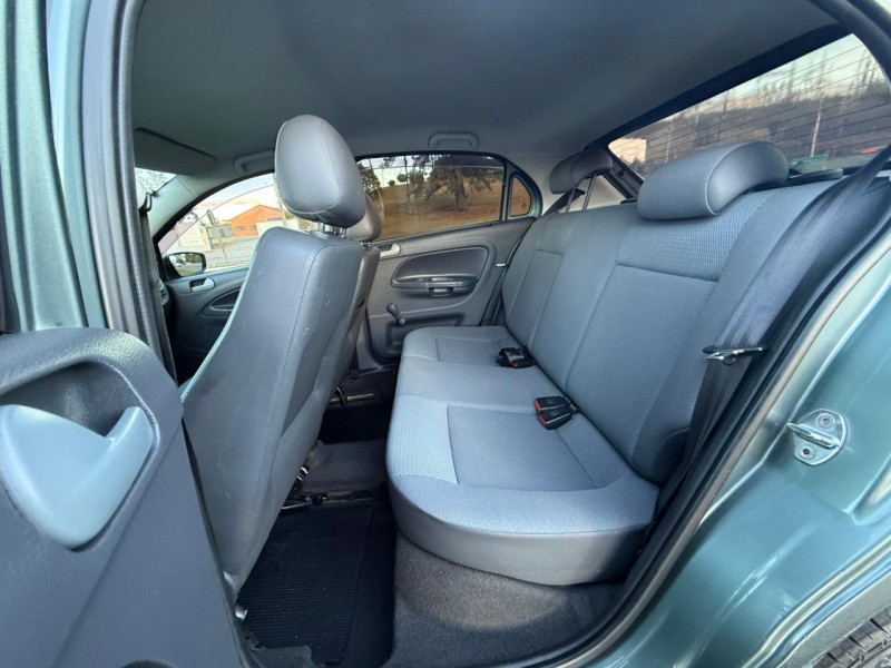 GOL 1.0 MI 8V FLEX 4P MANUAL - 2010 - FARROUPILHA