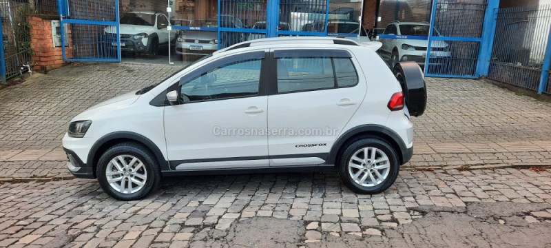 CROSSFOX 1.6 MSI FLEX 16V 4P MANUAL - 2015 - BENTO GONçALVES