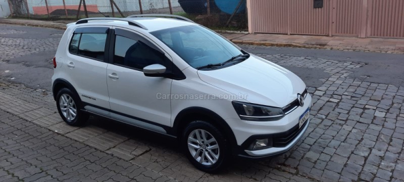 CROSSFOX 1.6 MSI FLEX 16V 4P MANUAL - 2015 - BENTO GONçALVES