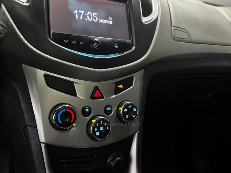 TRACKER 1.8 MPFI LTZ 4X2 16V FLEX 4P AUTOMÁTICO - 2015 - CAXIAS DO SUL