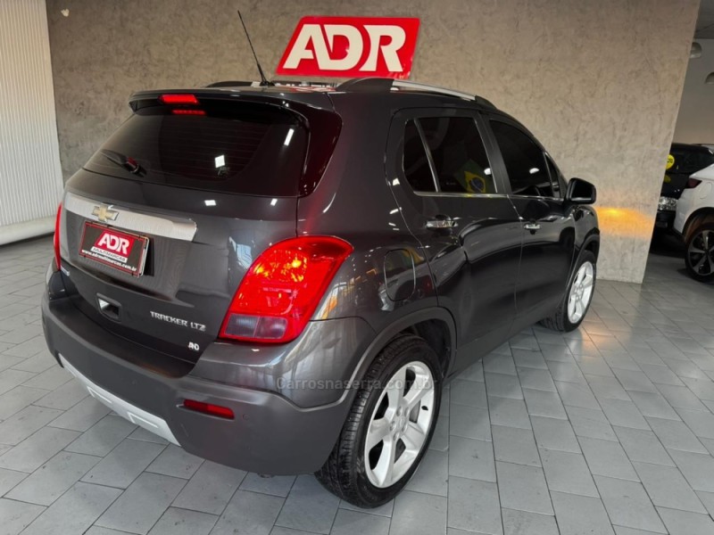 TRACKER 1.8 MPFI LTZ 4X2 16V FLEX 4P AUTOMÁTICO - 2015 - CAXIAS DO SUL
