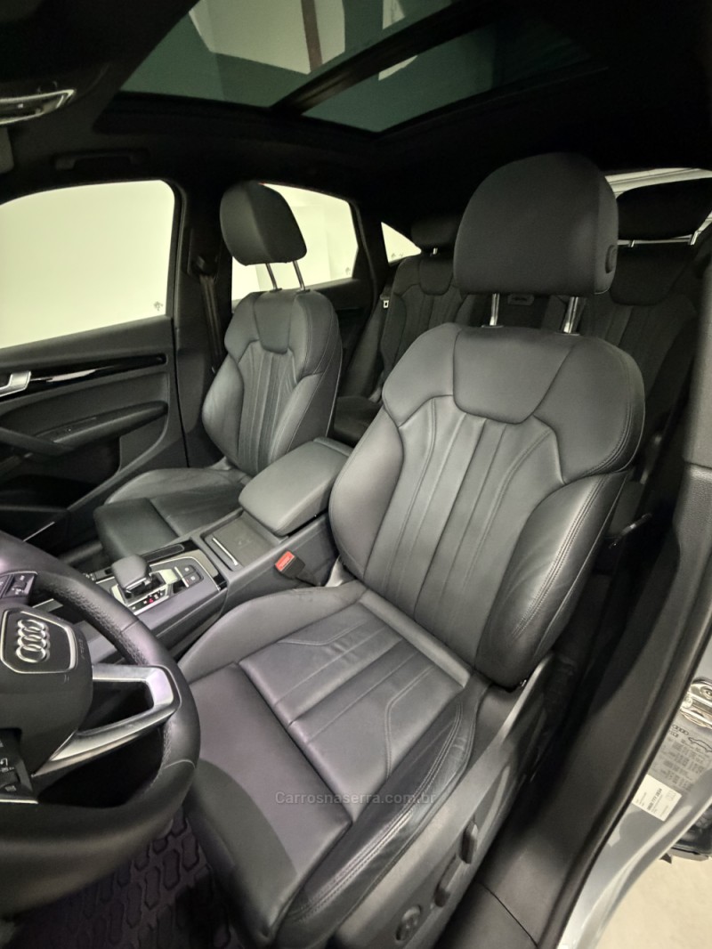 Q5 2.0 55 TFSI PHEV SPORTBACK PERFORMANCE BLACK QUATTRO HÍBRIDO 4P AUTOMÁTICO - 2024 - FARROUPILHA