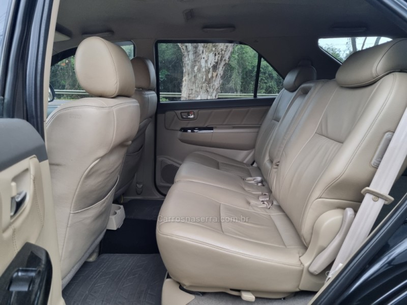 HILUX SW4 3.0 SRV 4X4 16V TURBO INTERCOOLER DIESEL 4P AUTOMÁTICO - 2013 - DOIS IRMãOS