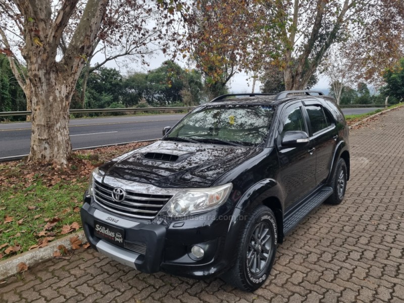hilux sw4 3.0 srv 4x4 16v turbo intercooler diesel 4p automatico 2013 dois irmaos