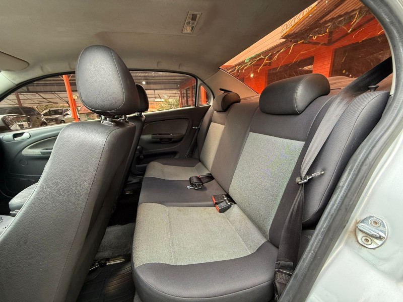 VOYAGE 1.0 MI CITY 8V FLEX 4P MANUAL - 2014 - CANELA