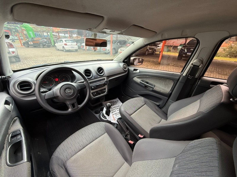 VOYAGE 1.0 MI CITY 8V FLEX 4P MANUAL - 2014 - CANELA
